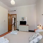 Casa Fronte Mare Genua