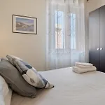 Casa Fronte Mare Genua