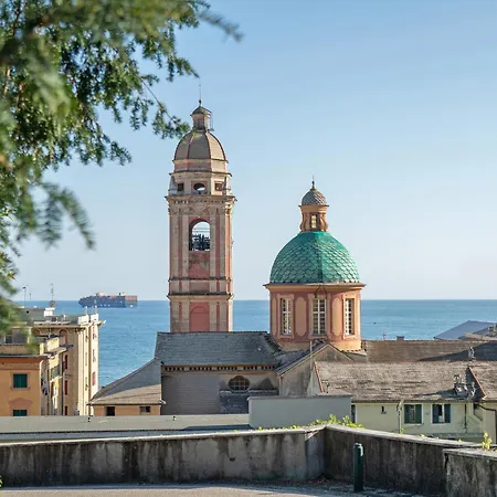 Casa Fronte Mare Apartment *