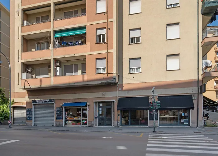 Casa Fronte Mare * Genova